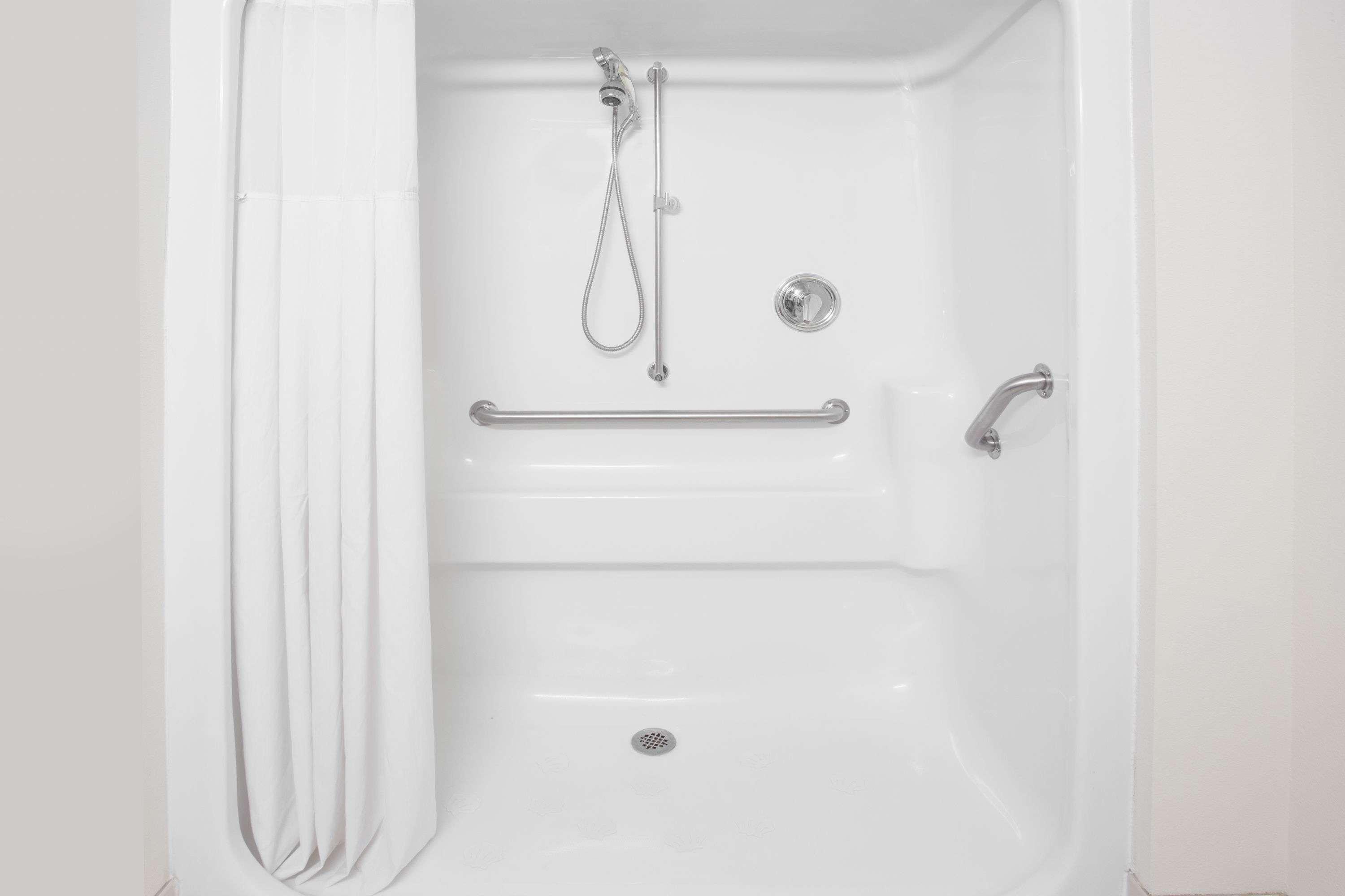 Days Inn By Wyndham Madison Ne/Windsor Bagian luar foto